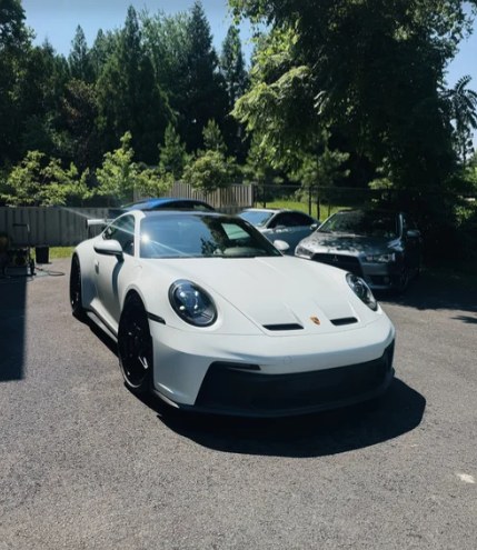 White Porsche 911 GT3 after a hand detail